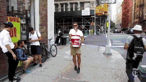 他高中輟學，憑借短廣告片制作躍身全球最火視頻博主