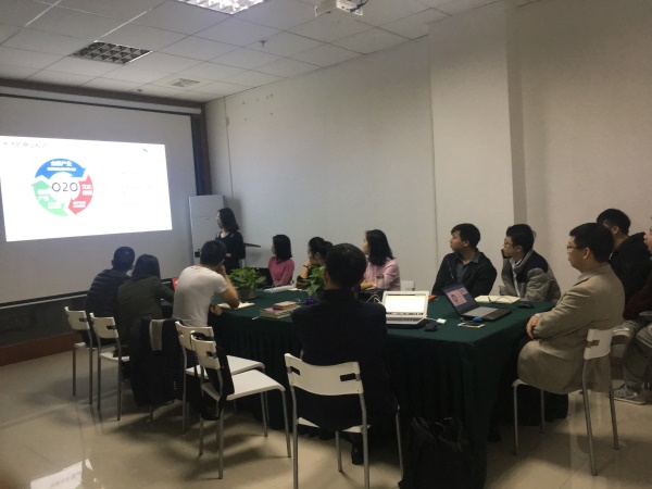 瓜瓜早課堂(132)-不會華少的好舌頭,也要懂汪涵的緊急救場 瓜瓜早課堂(132)-不會華少的好舌頭,也要懂汪涵的緊急救場