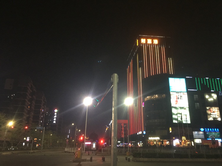 跟著馬總集五福，不如跟著楊總拍個企業宣傳片