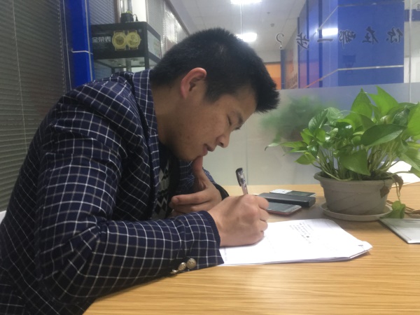 從海瀾之家的商業(yè)模式,看轟炸式企業(yè)宣傳片制作 從海瀾之家的商業(yè)模式,看轟炸式企業(yè)宣傳片制作