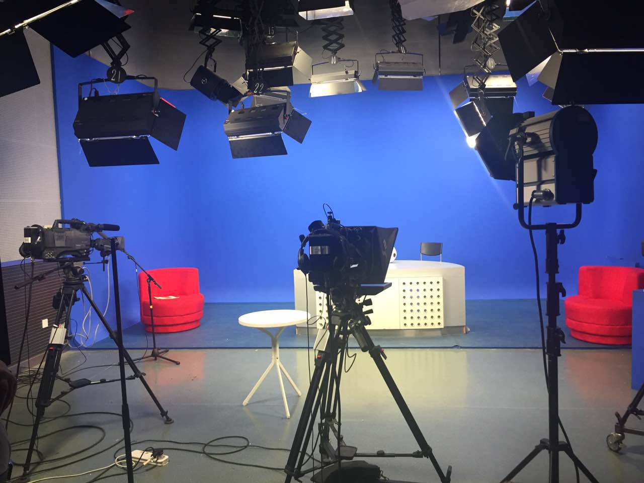 微電影拍攝的詳細過程是怎樣的? 微電影拍攝的詳細過程是怎樣的?