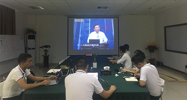 紅瓜子_瓜瓜早課堂(240)-管理者還在拿“三個數”嚇唬一輩子？